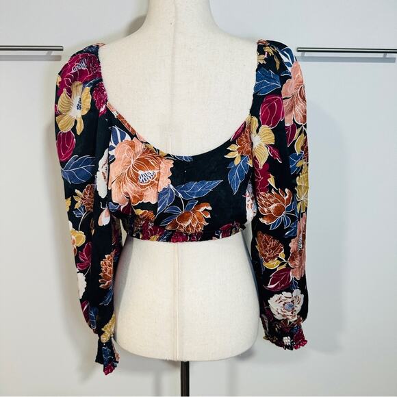 Band Of The Free M Black Berry Smocked Floral Wrap Crop Top Boho Western Gypsy - Picture 3 of 14